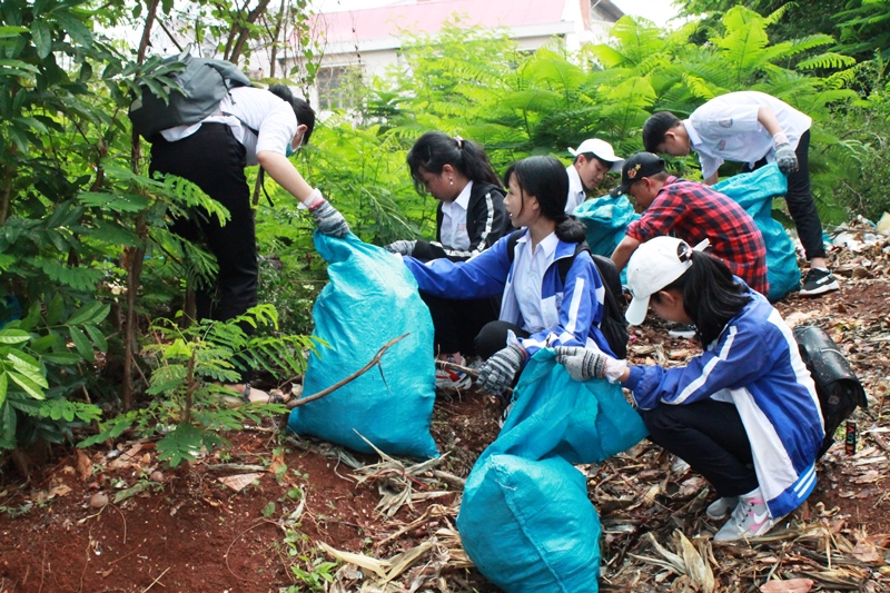 Bảo vệ môi trường gắn với xây dựng nông thôn mới